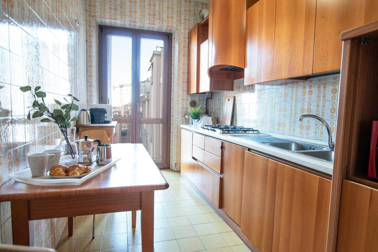 מילאנו I Host Apartment - Sant'Agostino 7 מראה חיצוני תמונה