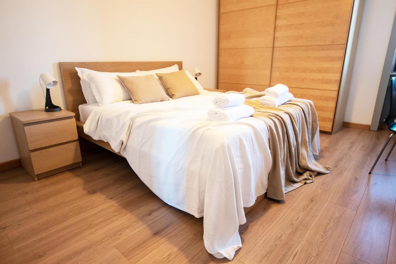מילאנו I Host Apartment - Sant'Agostino 7 מראה חיצוני תמונה