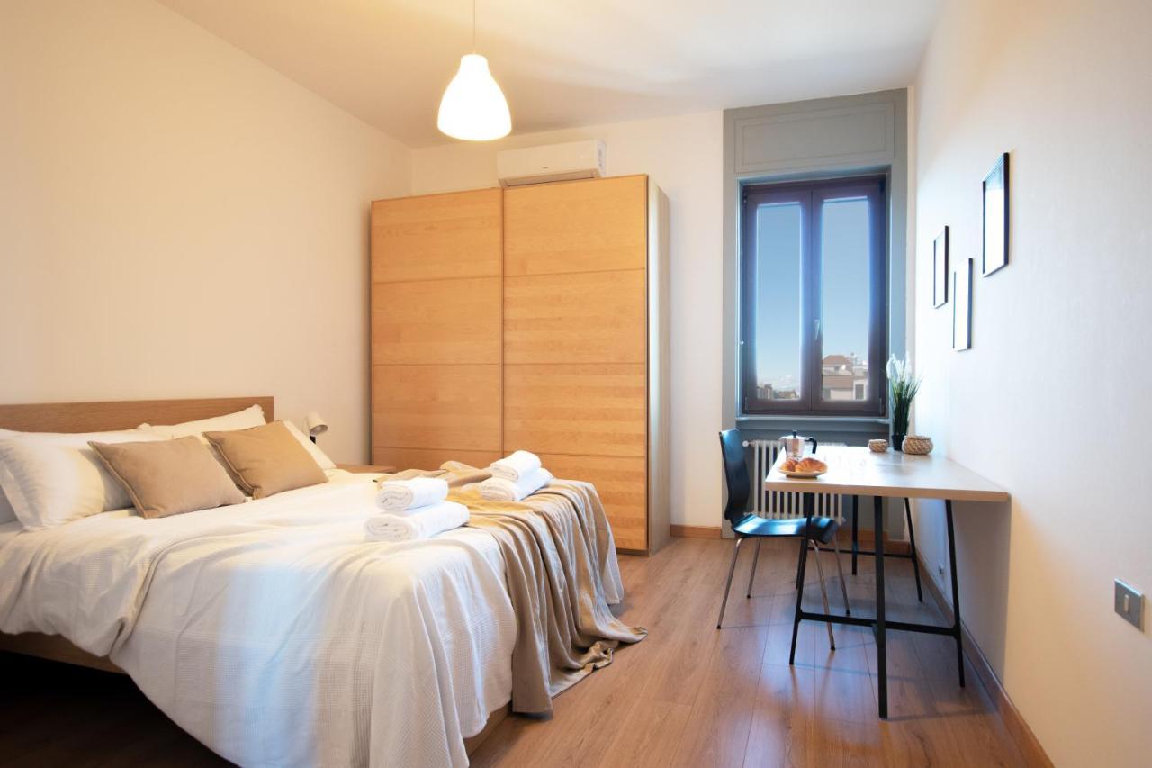 מילאנו I Host Apartment - Sant'Agostino 7 מראה חיצוני תמונה