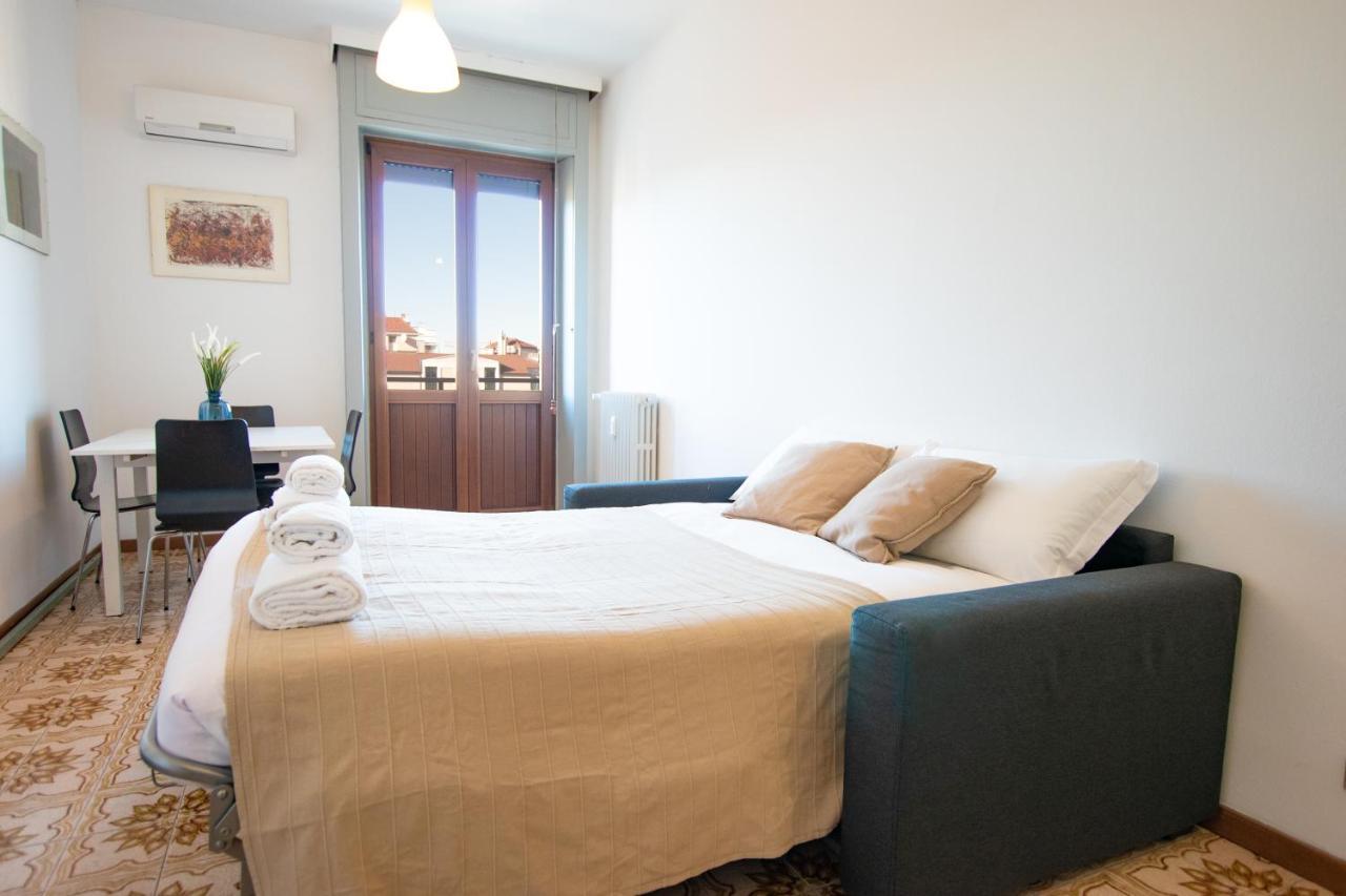 מילאנו I Host Apartment - Sant'Agostino 7 מראה חיצוני תמונה